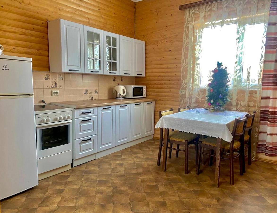 Затишний Будиночок Біля Річки Krivorovnya Exterior foto